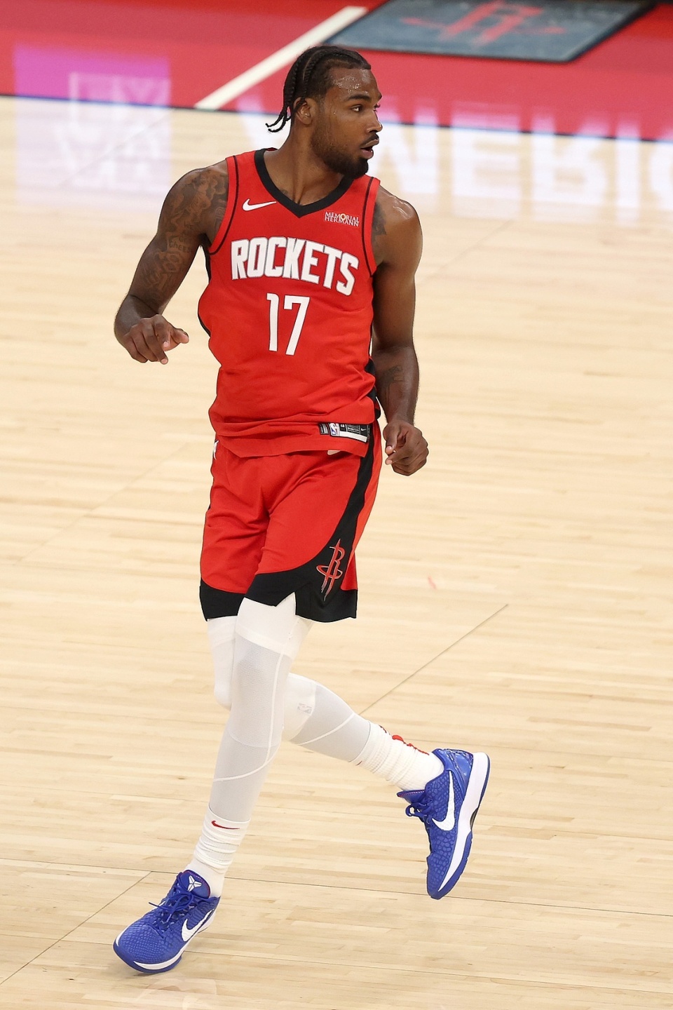 伊森, 提前续约合, 休斯敦在未